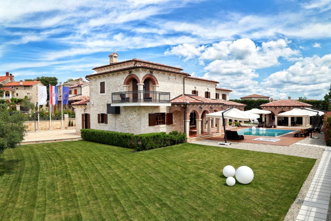 Barat  Villa Carolus-Luxurious Istrian Villa מראה חיצוני תמונה