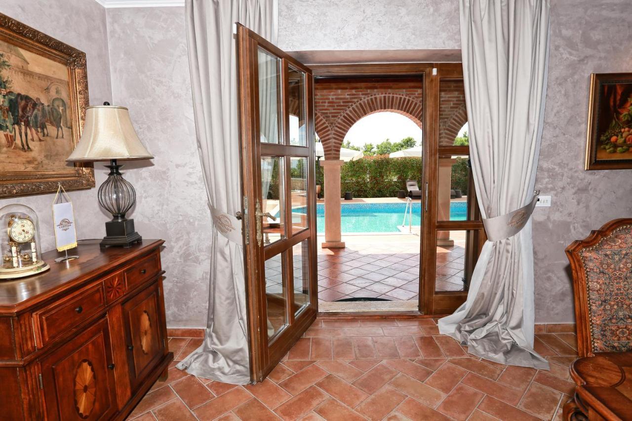 Barat  Villa Carolus-Luxurious Istrian Villa מראה חיצוני תמונה