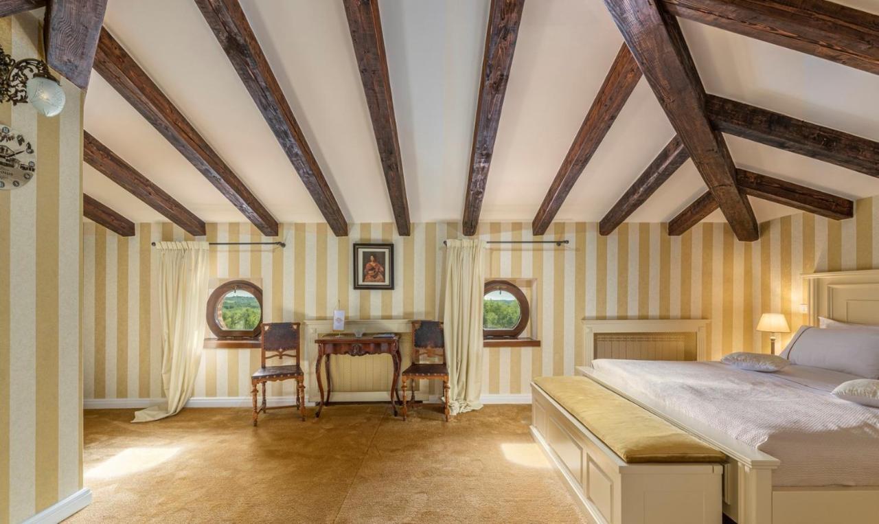 Barat  Villa Carolus-Luxurious Istrian Villa מראה חיצוני תמונה