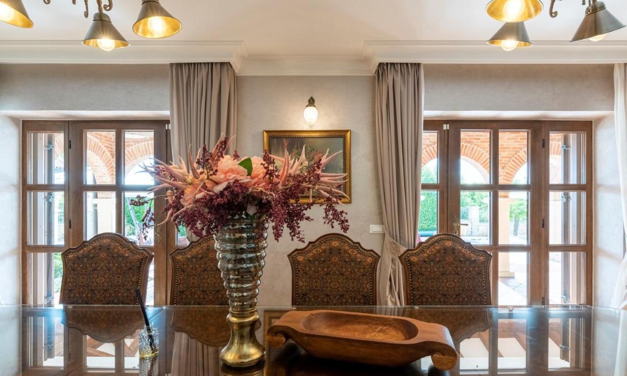 Barat  Villa Carolus-Luxurious Istrian Villa מראה חיצוני תמונה